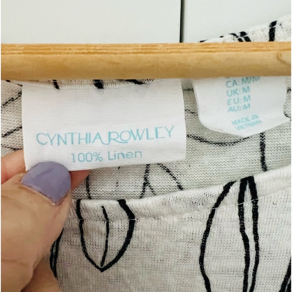 Cynthia Rowley 100% linen rounded neck knit top white/black size Medium - Picture 6 of 9